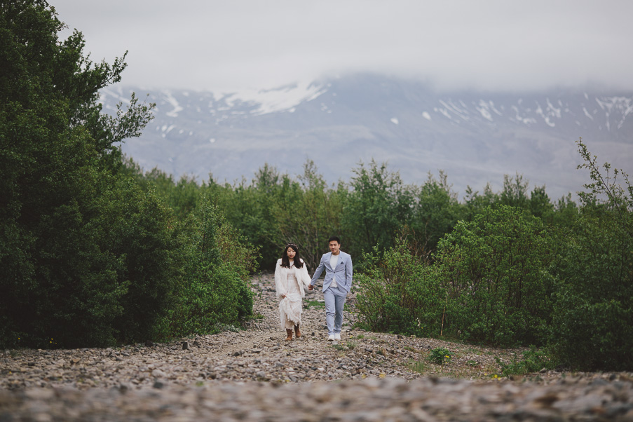 060_Iceland_Wedding_Photography_weddings_icelandic