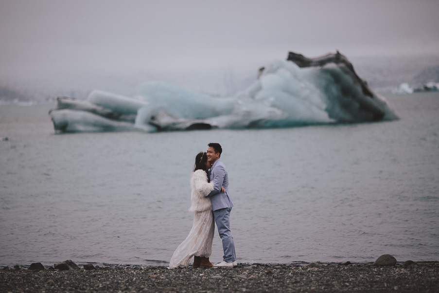 070_Iceland_Wedding_Photography_weddings_icelandic