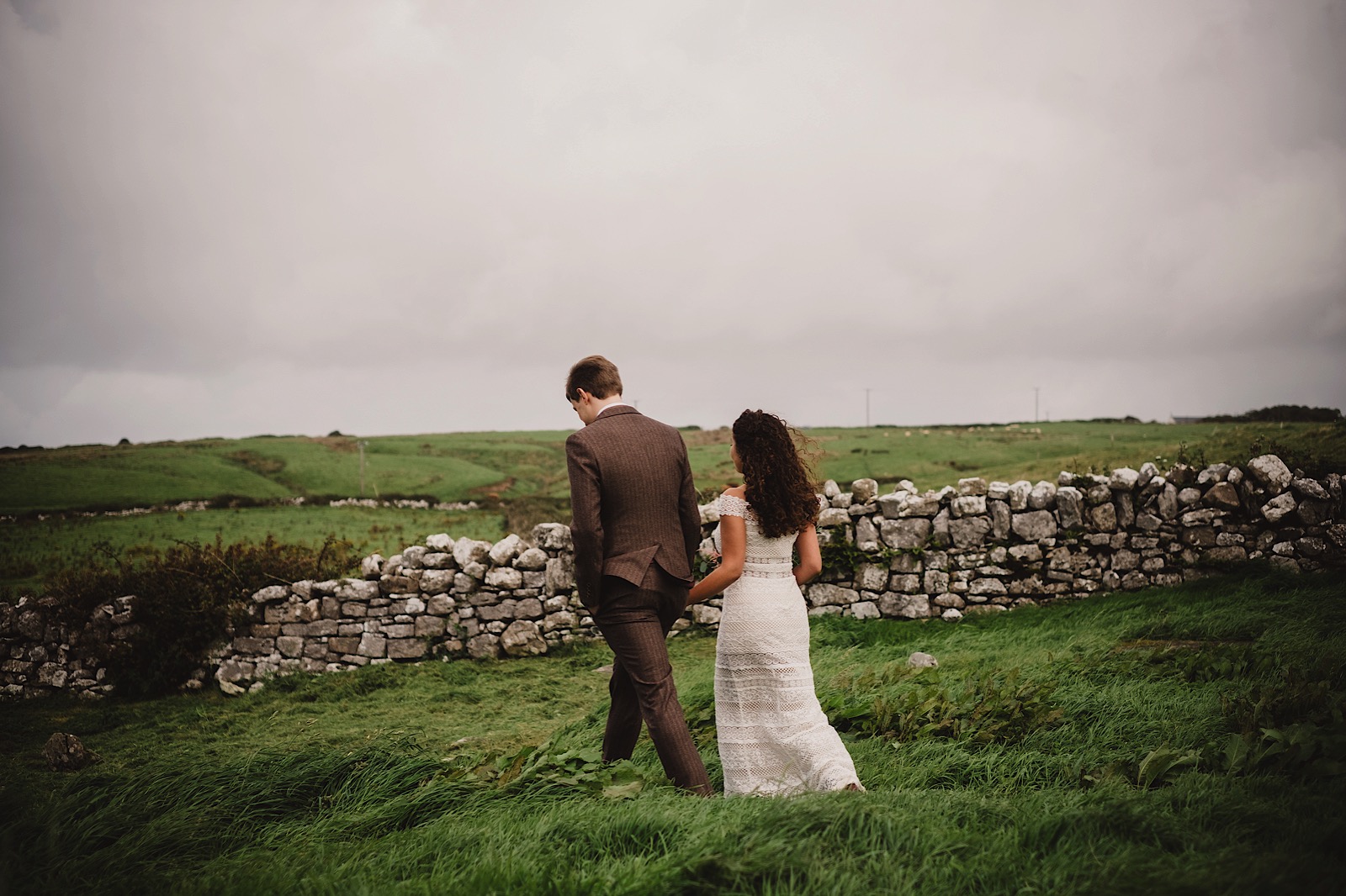 Elopement_Wedding_Ireland_Cliffs_of_moher0022