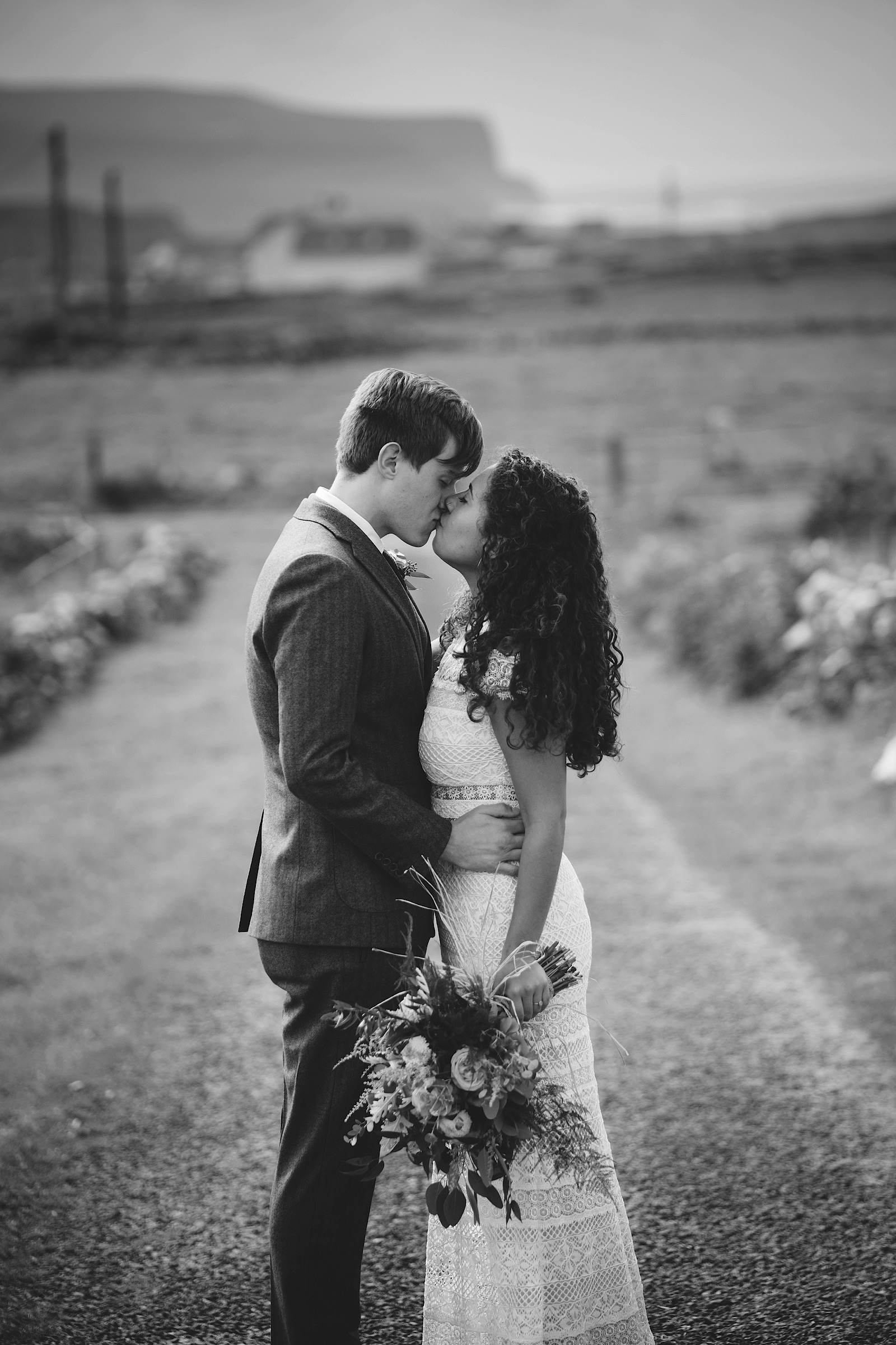 Elopement_Wedding_Ireland_Cliffs_of_moher0025